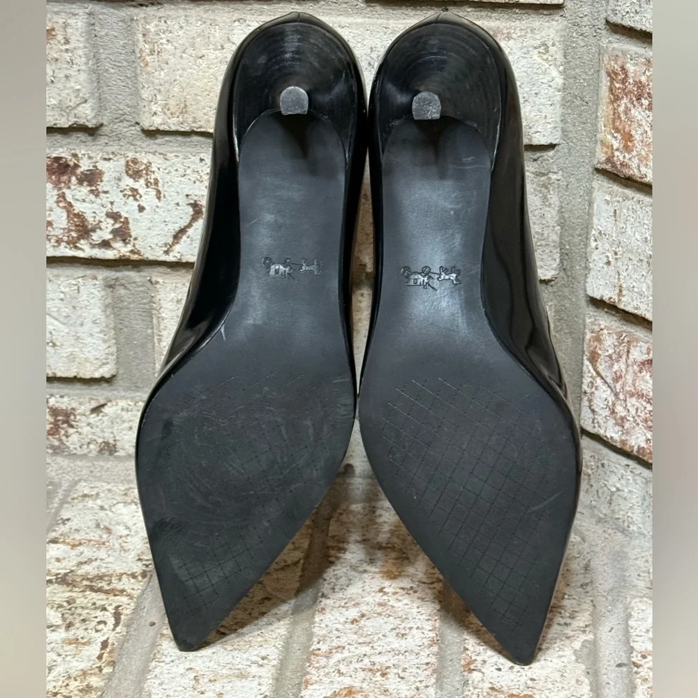 Coach Black Patent Leather Kitten Heels Pointed Toe Size 8 Worn Twice Like New - Picture 6 of 9